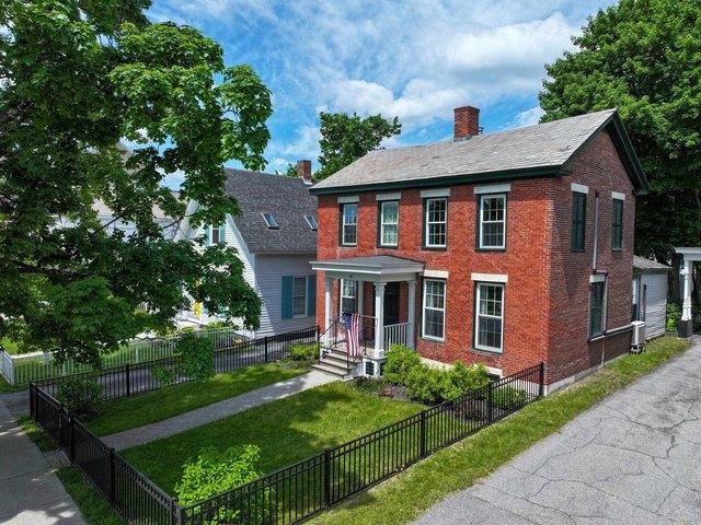 House for sale in Brandon, Vermont
