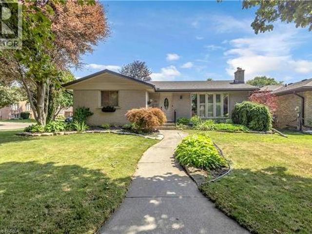 House for sale in Brant, Ontario