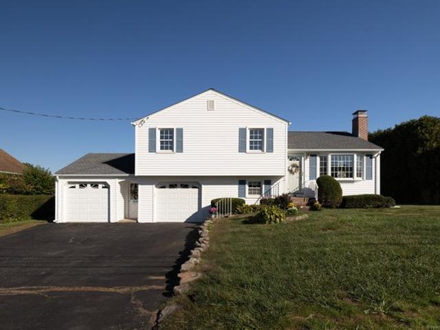 House for sale in Newington, Connecticut