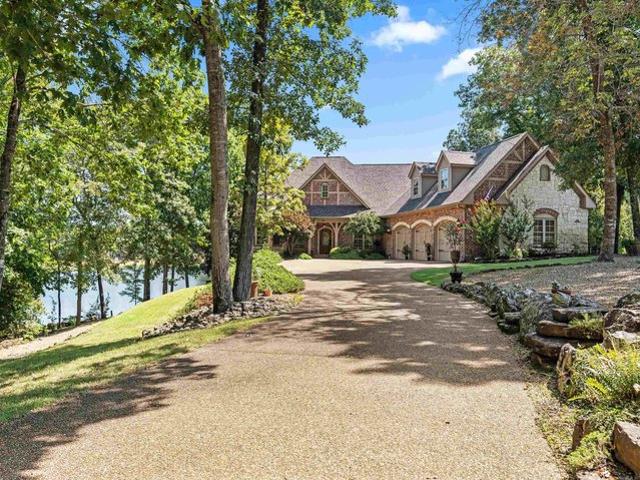 House for sale in Ark