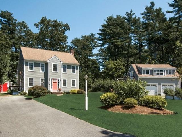 House for sale in Hanson, Massachusetts