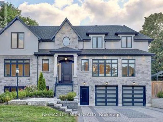 House for sale in Mississauga, Ontario