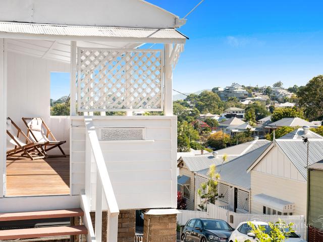 Apartment for rent in Toombul, Queensland