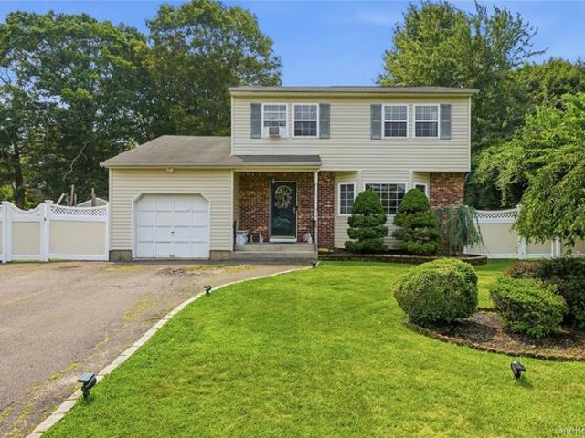House for sale in Centereach, New York