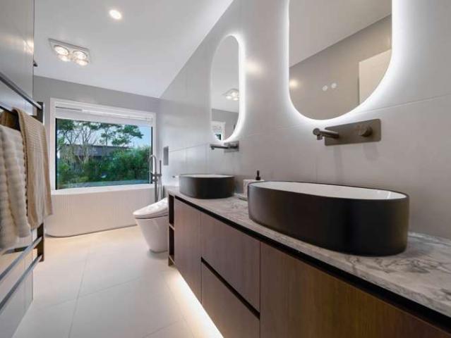House for sale in Paremoremo