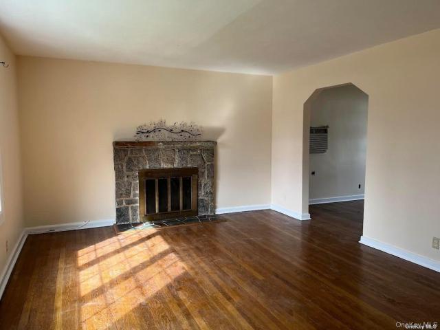 Property for rent in Nassau, New York