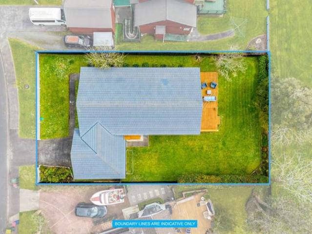 House for sale in Oratia, Oroua County