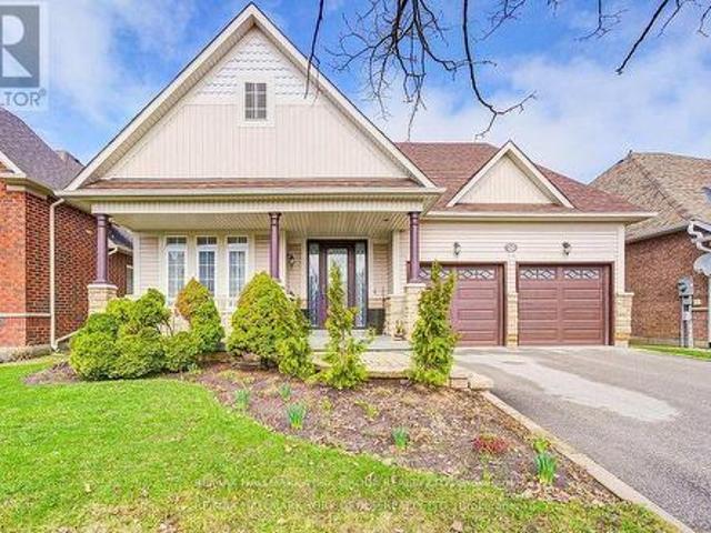 House for sale in Barrie, Ontario