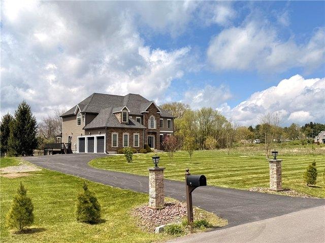 House for sale in Breesport, New York