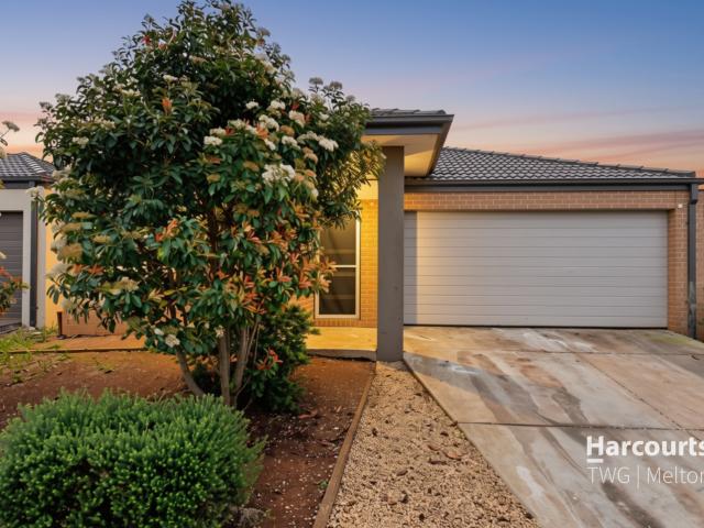 Apartment for rent in Toolern Waters, Melbourne
