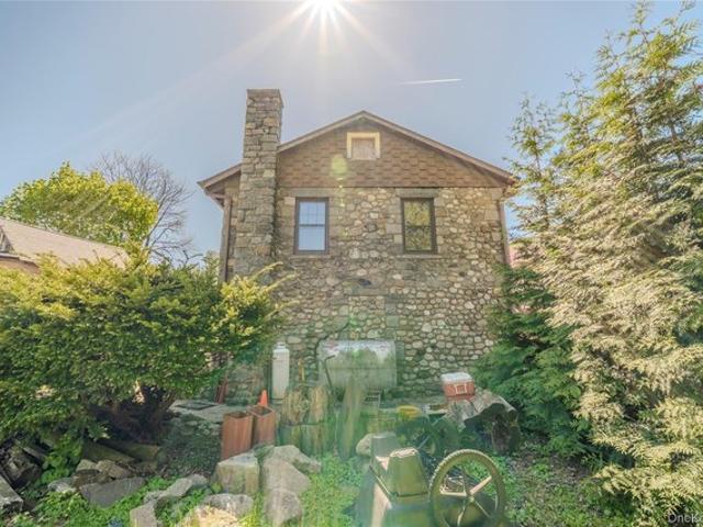 House for sale in Cold Spring, New York