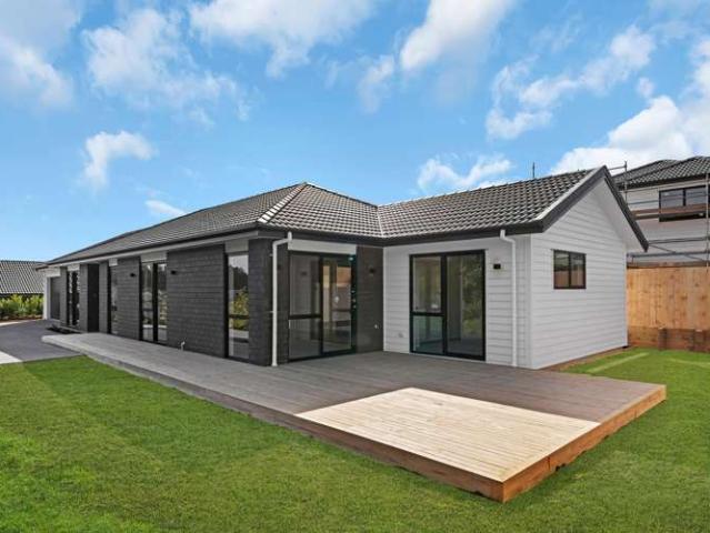 House for sale in Awhitu, Oroua County
