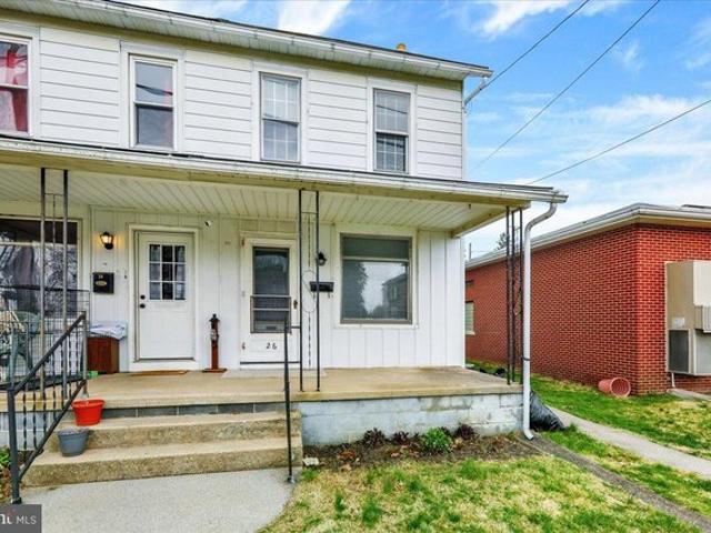 Townhouse for sale in Robesonia, Pennsylvania