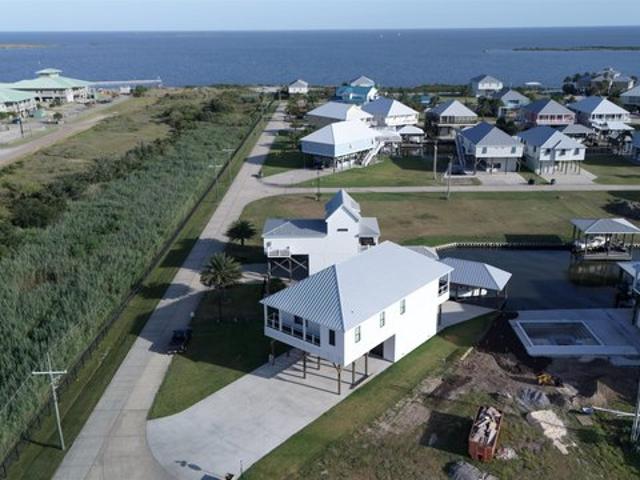 House for sale in Grand Isle, Louisiana