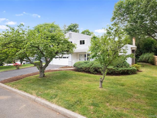 House for sale in Hartsdale, New York