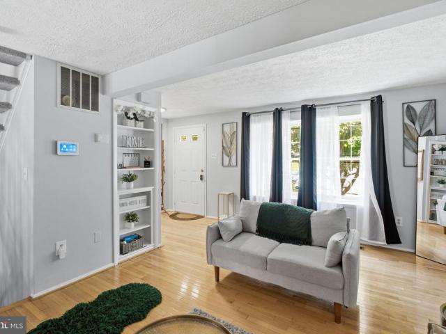 Townhouse for sale in Garrison, Maryland