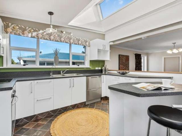 House for sale in Otakou