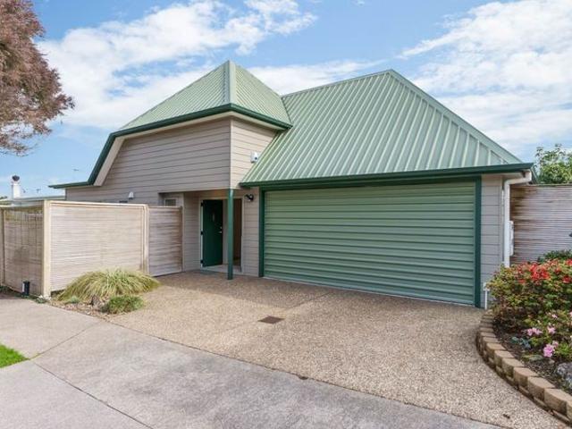 House for rent in One Tree Hill, Oroua County