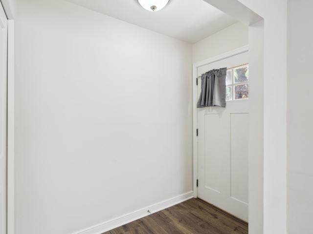 House for sale in Hopkins