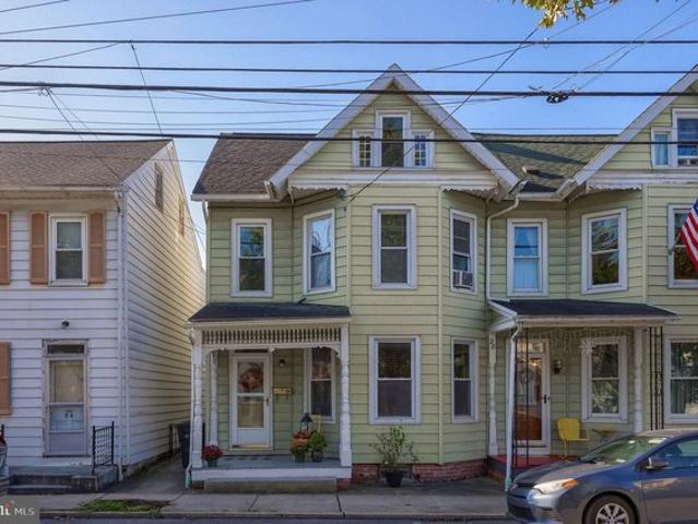Townhouse for sale in Lititz, Pennsylvania
