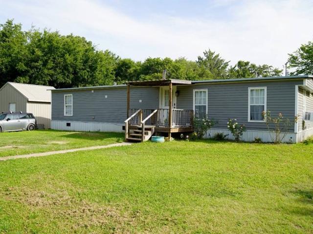 House for sale in Agra, Oklahoma