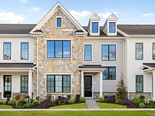 Townhouse for sale in Chappaqua, New York