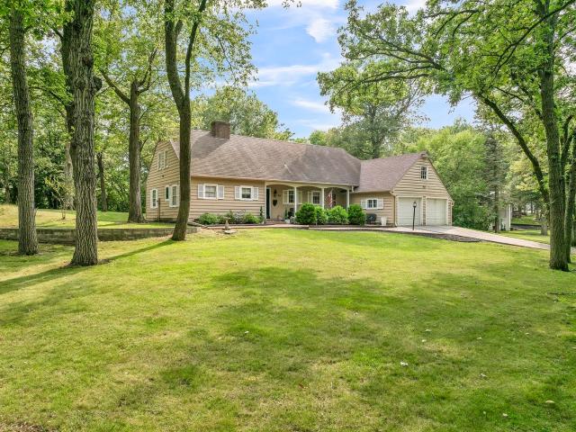 House for sale in Emmet, Iowa
