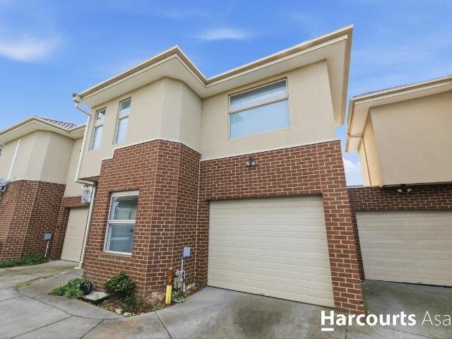House for rent in Hemmings Street Shopping Centre, Melbourne