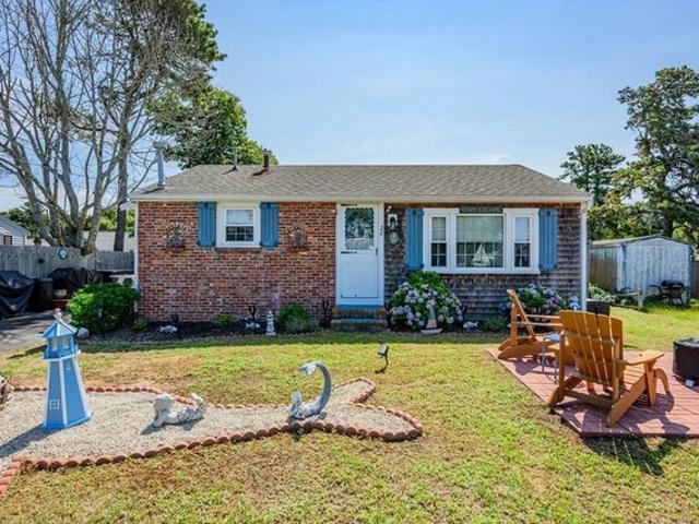 House for sale in Dennis, Massachusetts