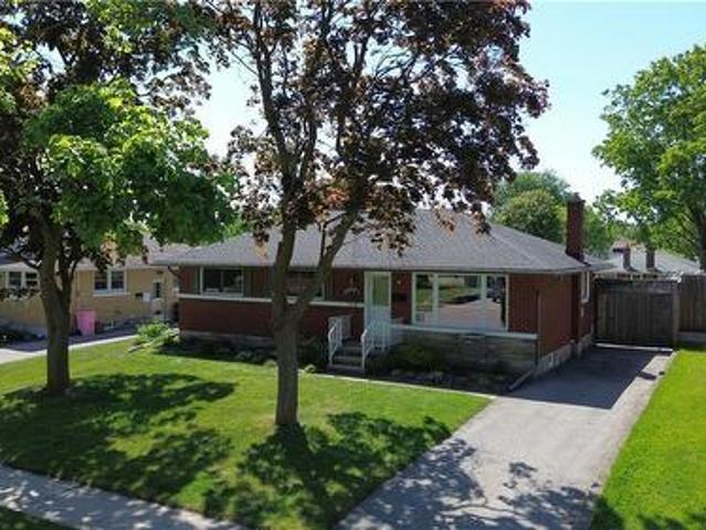 House for sale in Kitchener, Ontario