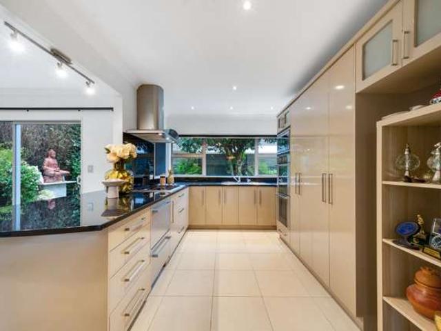 House for sale in Papakura