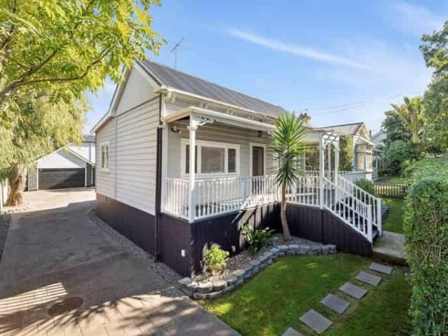 House for rent in Royal Oak, Oroua County