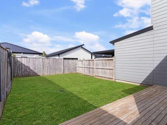 House for sale in Papakura