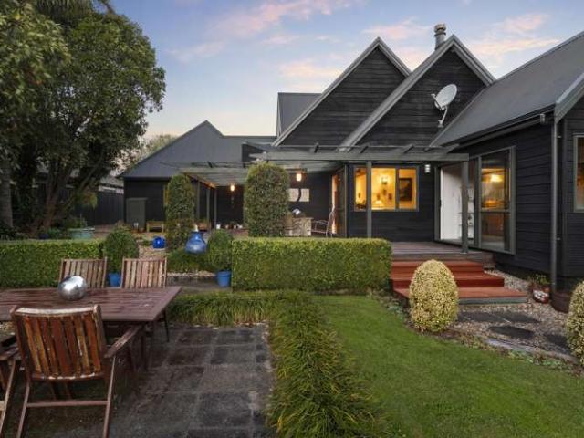 House for sale in Buckland, Franklin