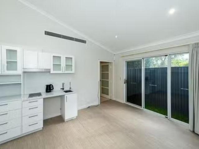 Apartment for rent in Booragoon, Western Australia