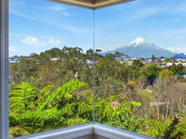 House for sale in Lynmouth, New Plymouth