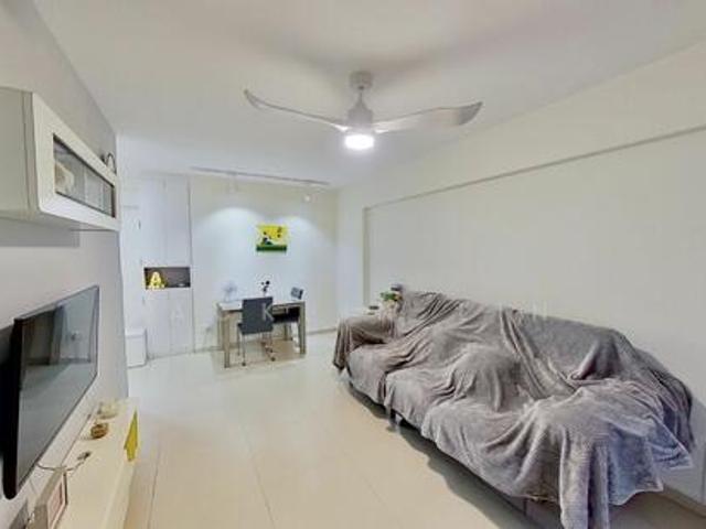 Apartment for rent in Telok Blangah, Singapore