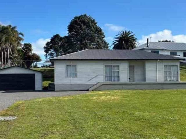 House for rent in Awhitu, Oroua County
