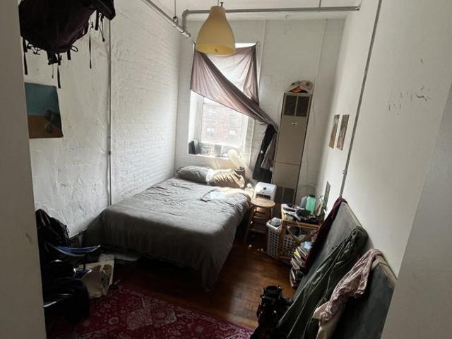 Room for rent in Arverne, New York