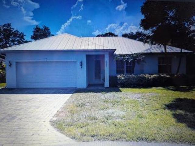 House for sale in Vero Beach