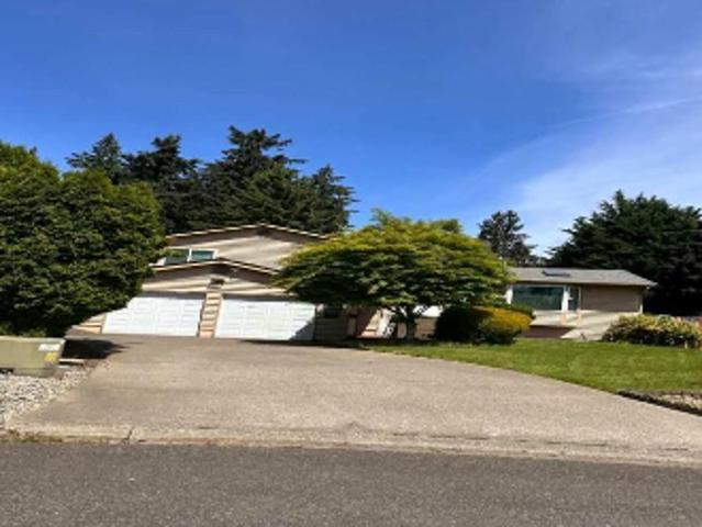 House for sale in Washington
