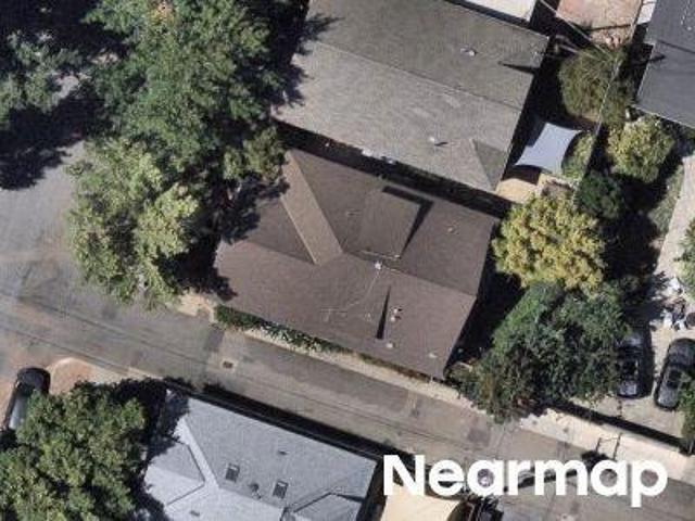 House for sale in Newton Booth, Sacramento