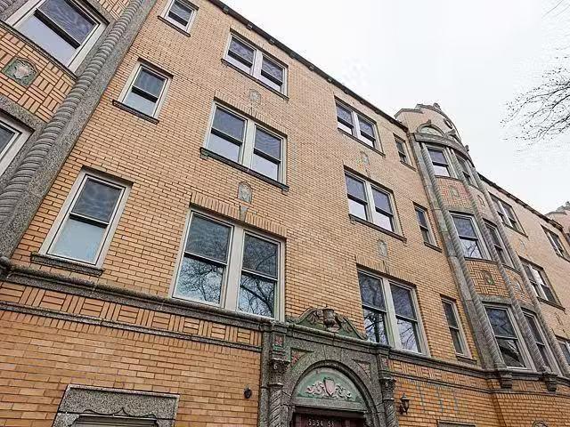 Condo for rent in Chicago