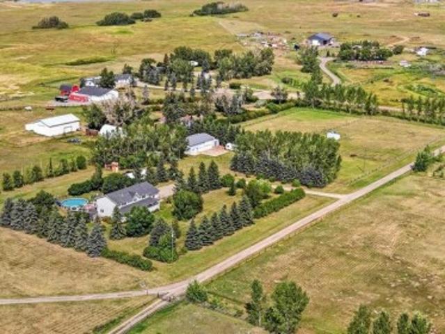 House for sale in Alberta