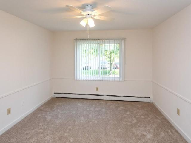 Apartment for rent in Hennepin, Minnesota