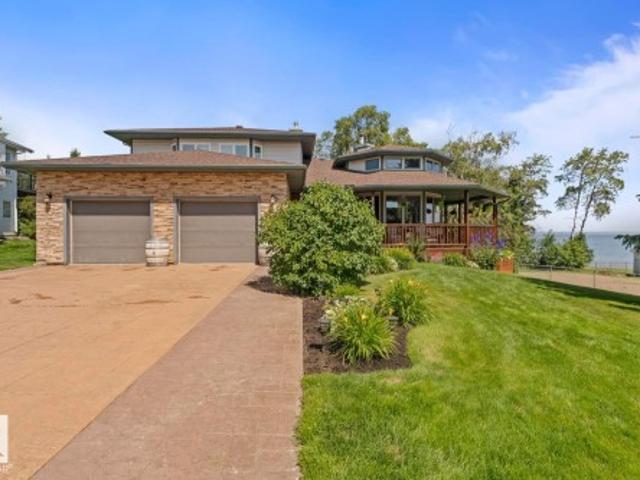 House for sale in Cherry Grove, Alberta