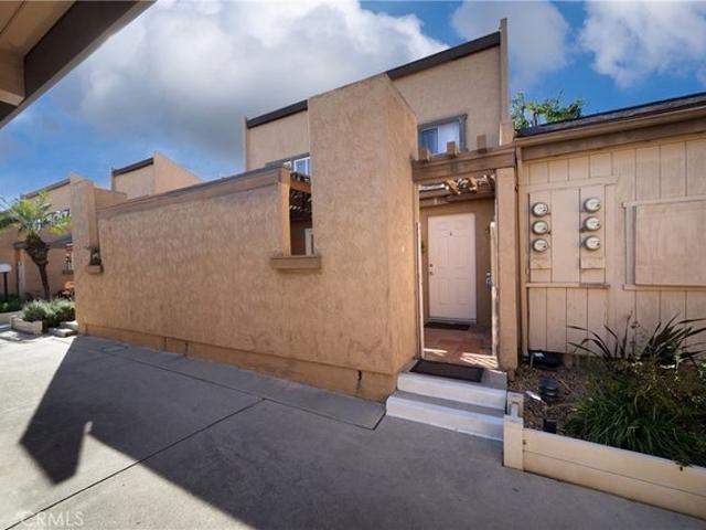 Condo for sale in Fullerton, California
