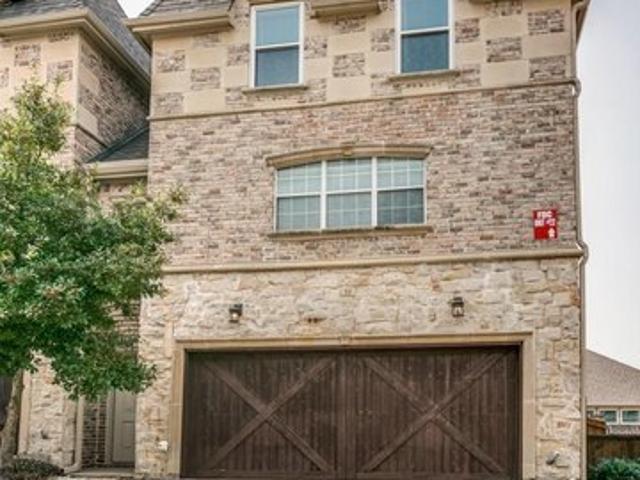 Condo for sale in Denton, Texas