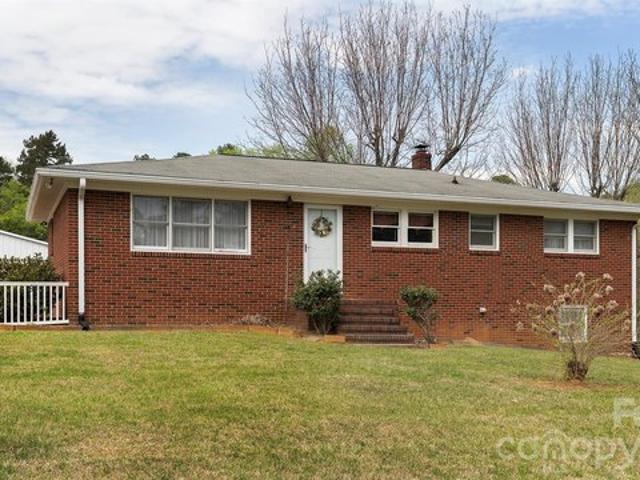 House for sale in Mount Pleasant, North Carolina