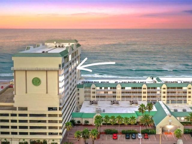Condo for sale in Daytona Beach, Florida